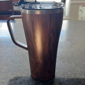 Brumate insulated cup